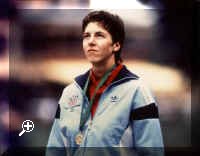 winningthegold.jpg (35934 bytes)